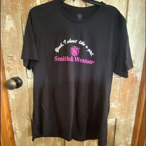 Shoot like a girl Smith &. Wesson tee
